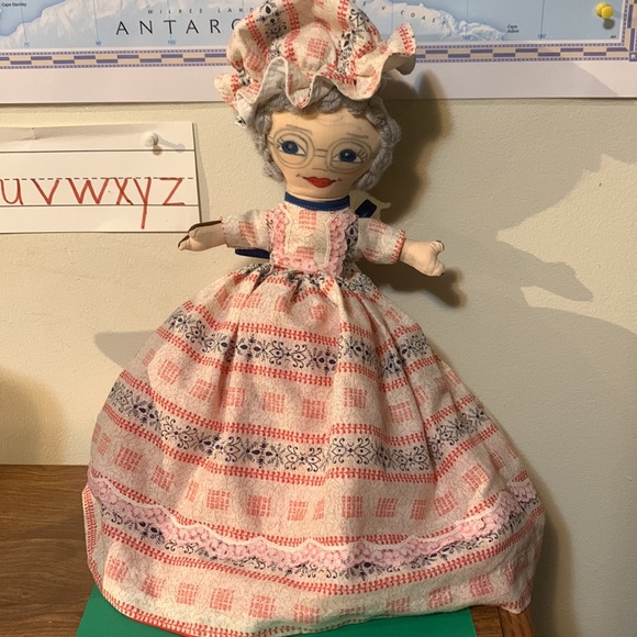 For the storyteller in you, Little Red Riding Hood, Grandma reversible doll* - Picture 8 of 8